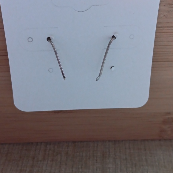 Silver Tone Multi-faceted Light Pink Crystal Set On Point Hook Earrings - Picture 5 of 7